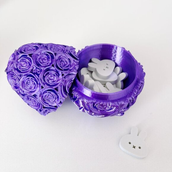 Rose-Covered Easter Eggs โ Handcrafted Party Favors, Spring Decor, Wedding Gifts - Picture 6 of 7
